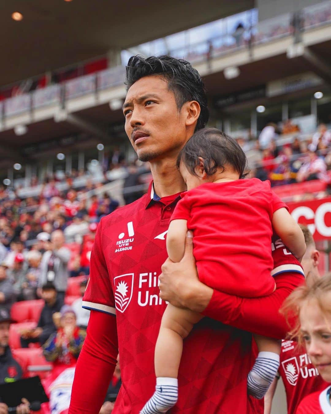 指宿洋史のインスタグラム：「. First win First goal First time I got to walk out into the pitch with my boy. He was sleeping.」