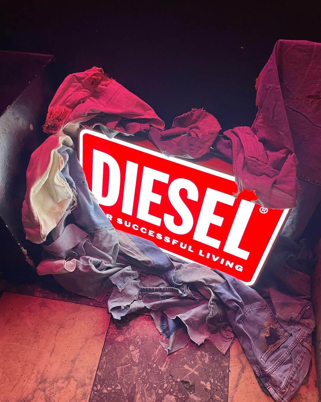 岡田蓮さんのインスタグラム写真 - (岡田蓮Instagram)「▪️DIESEL❤️‍🔥  #dieselkyoto @diesel」11月3日 20時21分 - ren.479