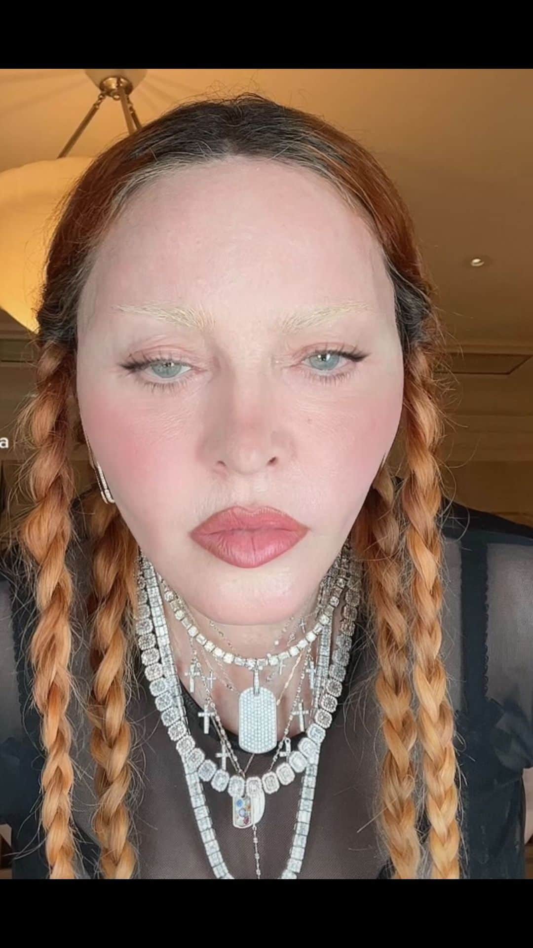 マドンナのインスタグラム：「Alright, wait, bitch. ……………」