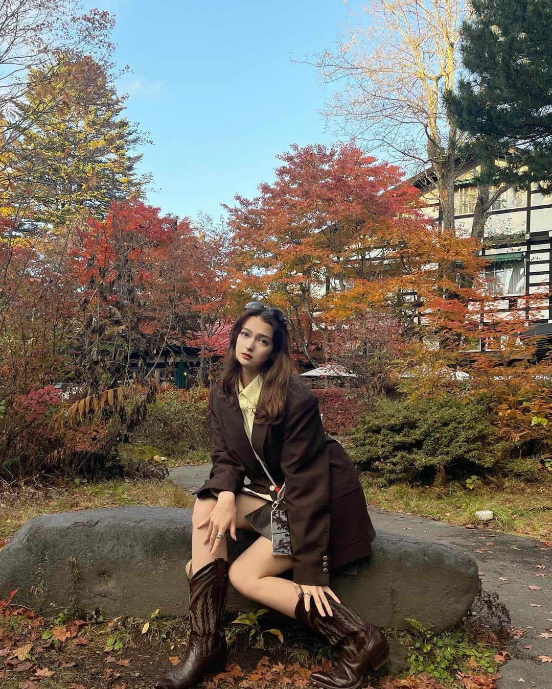 モニカさんのインスタグラム写真 - (モニカInstagram)「紅葉綺麗すぎた🍁🍁 .  #紅葉  #秋  #秋ファッション  #秋コーデ  #軽井沢」11月3日 22時48分 - _monica_1121