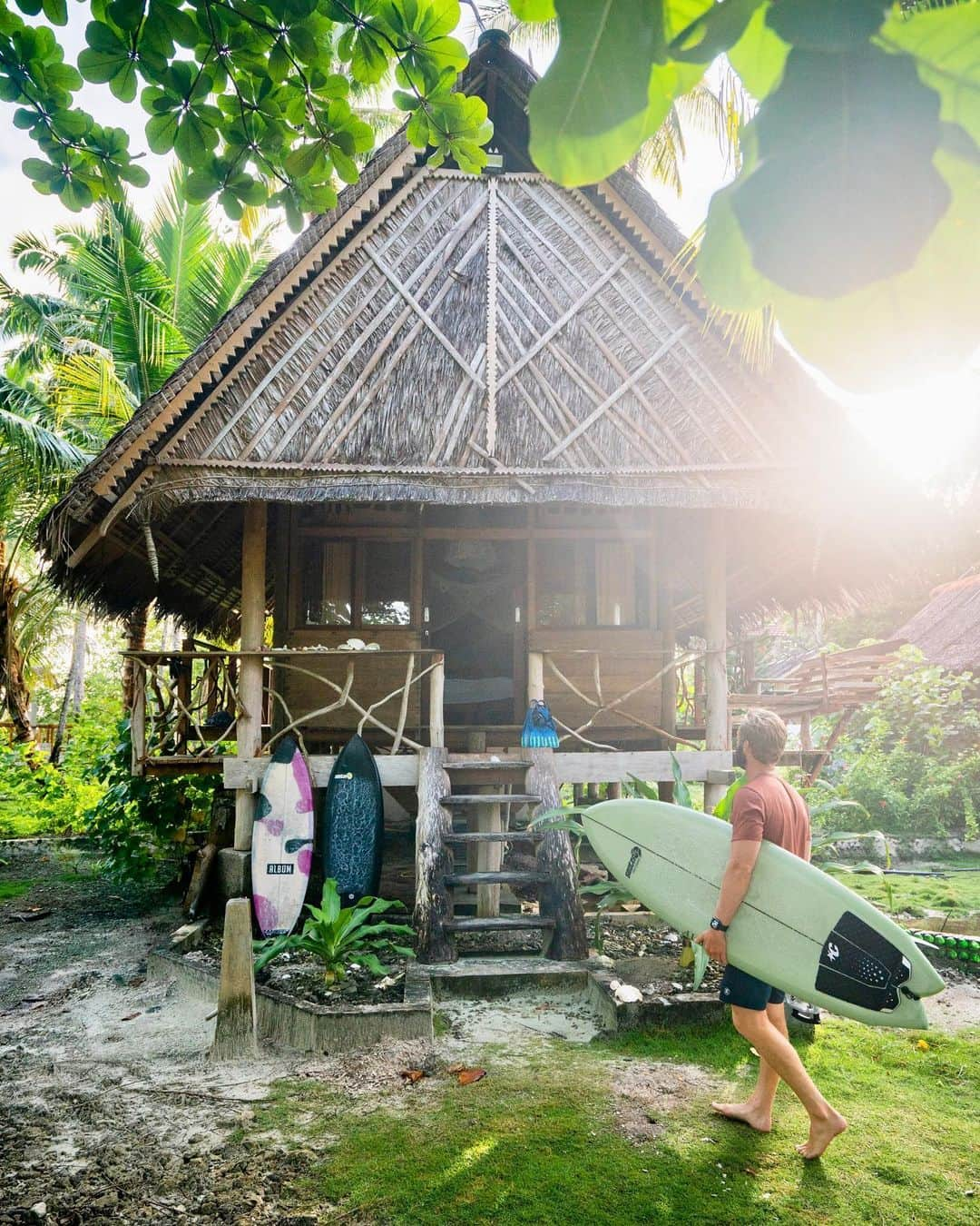 Travis Burkeさんのインスタグラム写真 - (Travis BurkeInstagram)「Dream come true!! Some of the best waves of my life as I spent the last 2 weeks living on a small private island in Indonesia with the locals and visiting my good friend @reyannemustafa who is working here.   This place and these people are all so incredibly special! I can’t thank @theshadowmentawai enough for the hospitality and giving me a glimpse of their paradise!   First photo captured by Rey 🙏🏼🙌🏼. Also a huge thanks to @sector9 for helping make this trip possible!」11月4日 1時15分 - travisburkephotography