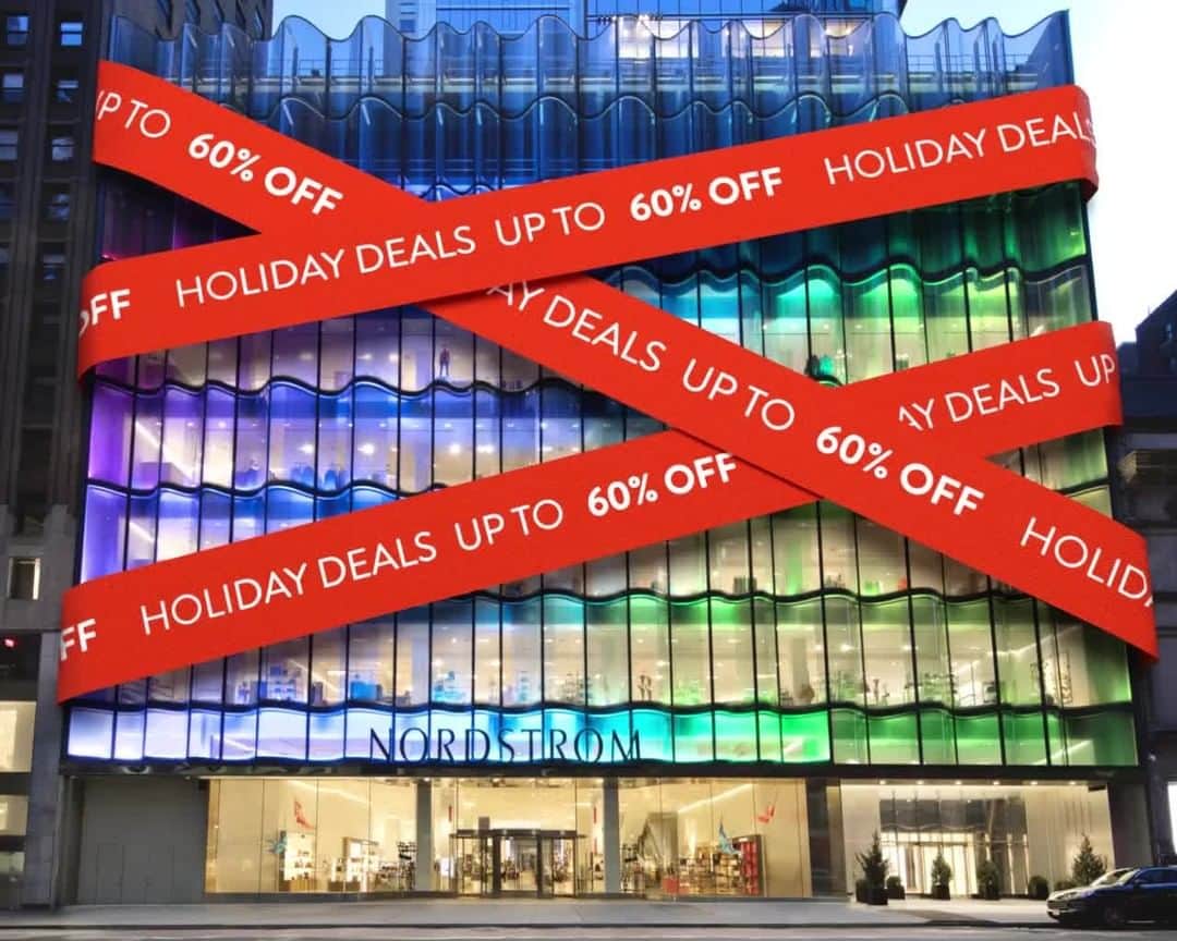 Nordstromのインスタグラム：「Holiday deals are on! Up to 60% off selected items from your favorite fall brands including Madewell, adidas and Steve Madden. Now through November 29. Tap the link in bio to save big.」