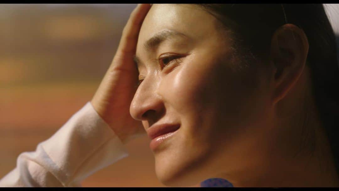 小雪さんのインスタグラム写真 - (小雪Instagram)「映画「桜色の風が咲く」 本日より全国順次公開です。 現在東京大学先端科学研究技術センターにて教授をされている福島智先生とご家族の強く温かい実話に基づく力強い作品です。  スタッフ、キャストと共に丁寧に試行錯誤しながら作りました。 少しでも多くの方に是非観ていただきたい作品です。 公開劇場などの情報はプロフィールのURLより公式サイトにてご確認頂けます。  ぜひ劇場にてご覧ください。  #映画 #桜色の風が咲く #福島智 先生 #松本准平 監督 #田中偉登  #吉沢悠  #小雪 #GAGA #ギャガ」11月4日 16時19分 - koyuki_official
