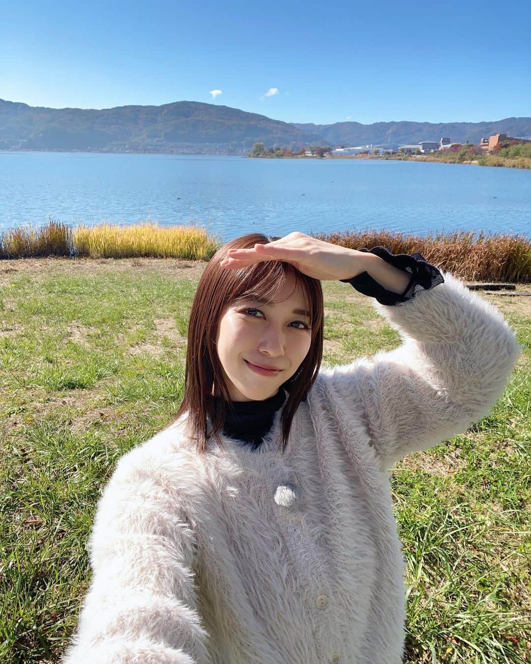 秦瑞穂のインスタグラム：「.  おはよーーう🫡  . #秦瑞穂 #follow #me #followme #japanesegirl #asiangirl #japan #tokyo #粉我 #偶像  #フォロー #フォローミー #ポートレート #写真  #被写体 #selfie #gm」
