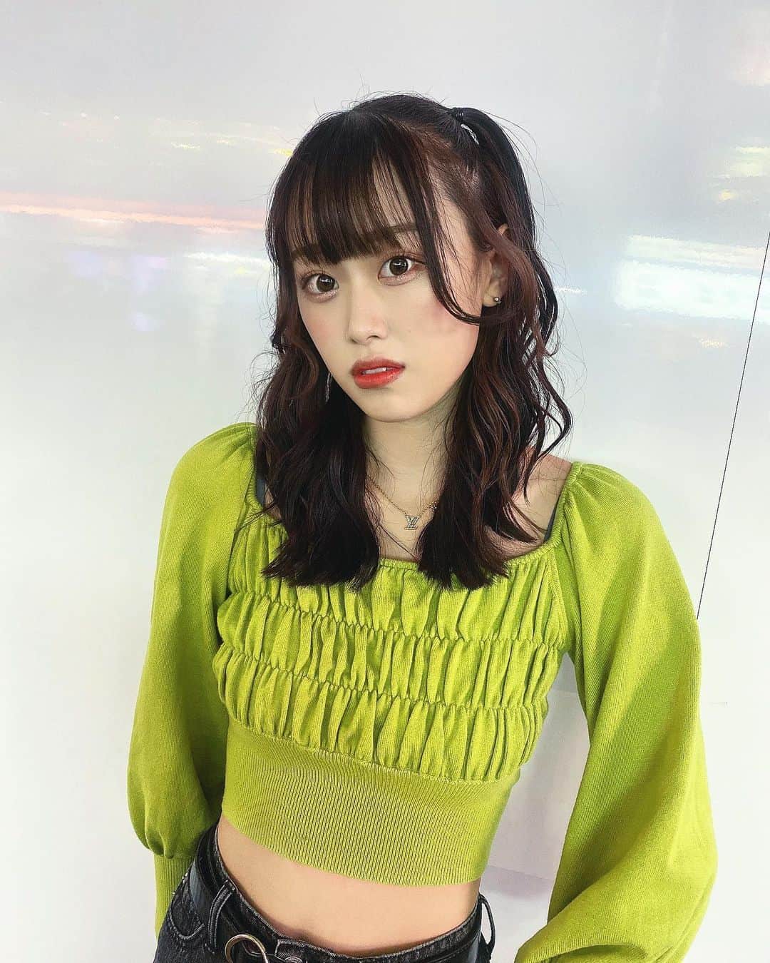 高橋真由のインスタグラム：「・ この服かわいいでしょ！ あいりちゃんのお下がりなの❤️‍🔥」