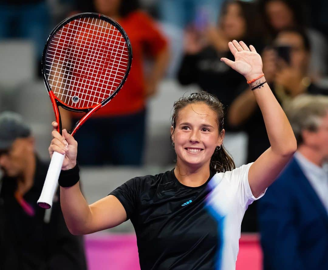 ダリア・カサトキナさんのインスタグラム写真 - (ダリア・カサトキナInstagram)「Back on track👻 @wtafinals #DD」11月4日 21時56分 - kasatkina