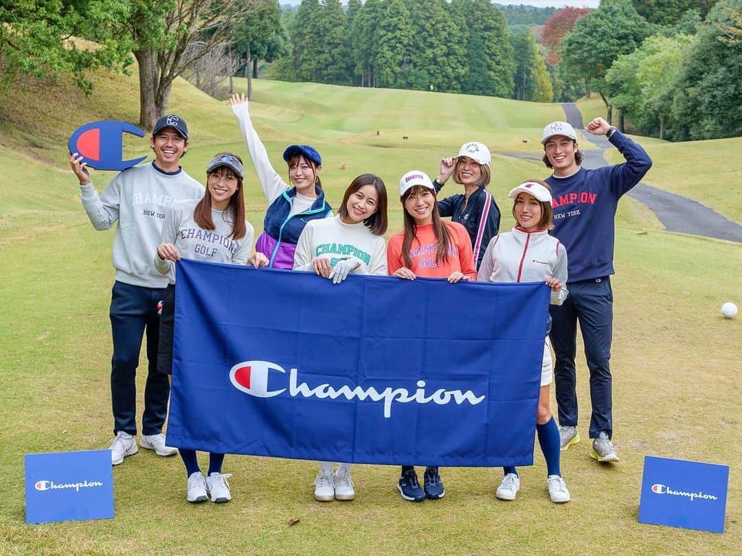 高沢奈苗さんのインスタグラム写真 - (高沢奈苗Instagram)「. ★Champion golf competition★  楽しかった🫶 みんなで @champion_japan を着てラウンド🏌️‍♀️  同じ組のゆりちゃん💓葉月ちゃんとは3人おそろコーデでした🤍  .  .  #ゴルフ女子 #ゴルフ #チャンピオンゴルフ #championgolf #golffashion #pumagolf」11月5日 9時12分 - nanaetakasawa