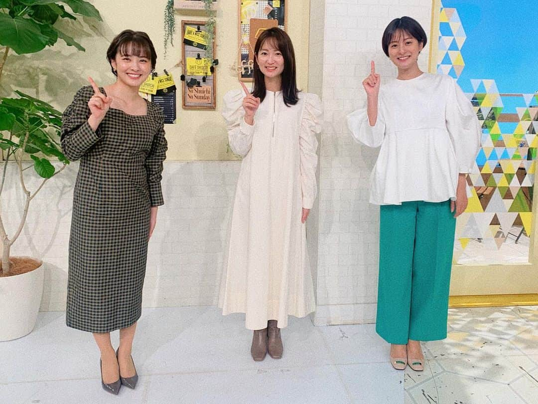 河出奈都美のインスタグラム：「. 左: ジブリ推し 中: 宝塚推し 右: コナン推し  明日のシューイチも よろしくお願いします☝️  #日本テレビ #アナウンサー #徳島えりか #中島芽生 #河出奈都美 #コナン#宝塚#ジブリ #みんなちがってみんないい #いい推しの日 #1日過ぎちゃったけど #オタ活は世界を救う」