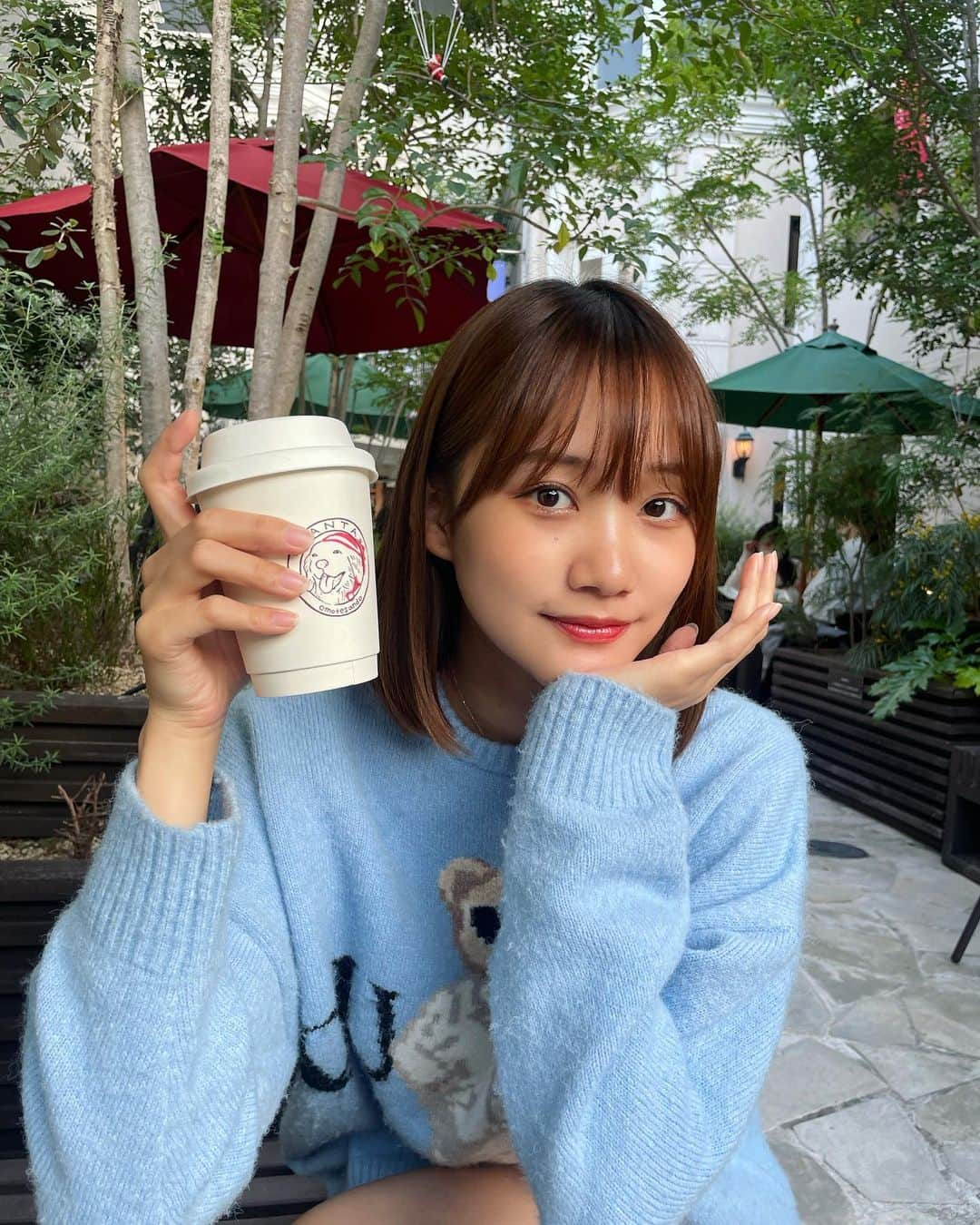 保﨑麗さんのインスタグラム写真 - (保﨑麗Instagram)「ホットに見せかけてアイス☕️」11月5日 17時53分 - hozaki_rei