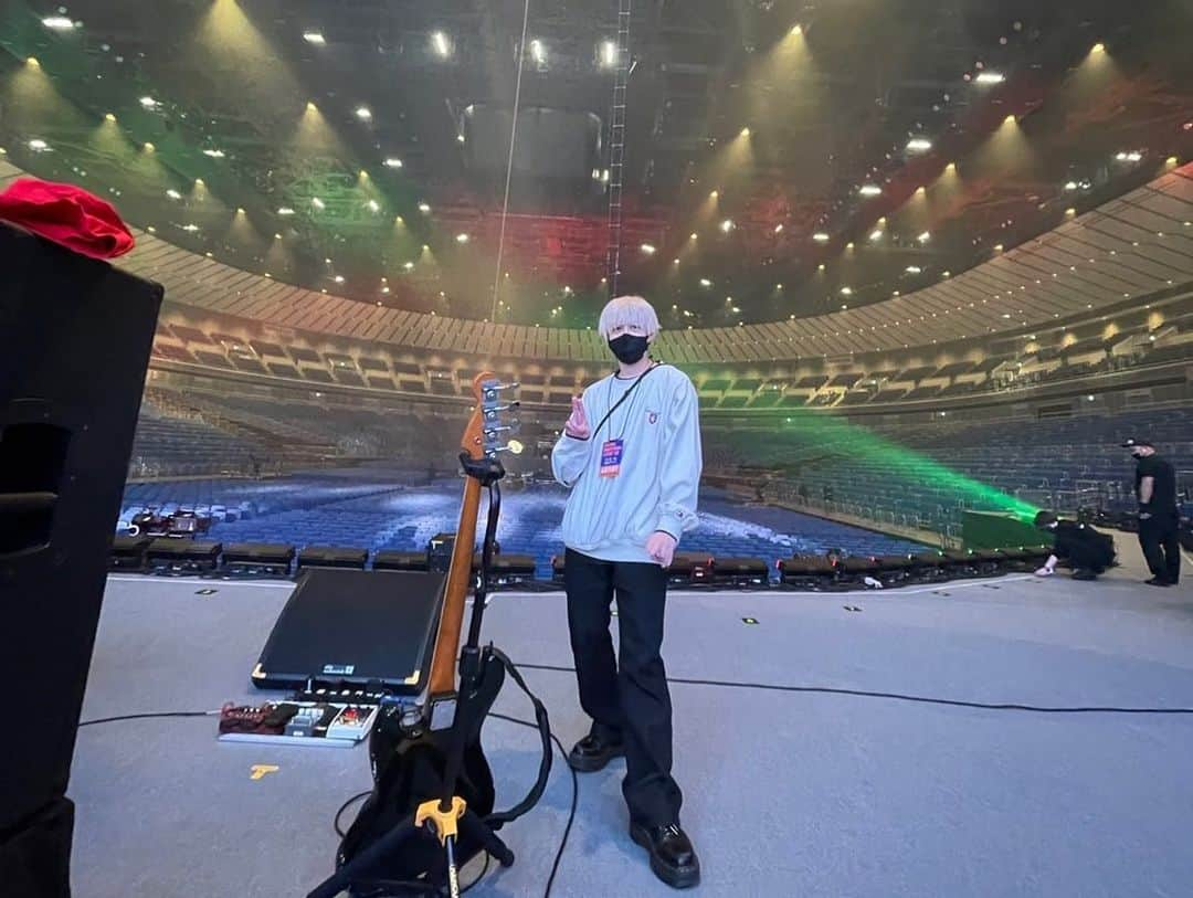 是永亮祐さんのインスタグラム写真 - (是永亮祐Instagram)「WurtS バズリズムライブ 横浜アリーナ 最高  2と5枚目 photo by @takato0503  またご一緒できてうれしかったなぁ🌝💐💐💐💐」11月5日 23時06分 - ryosukekorenaga2