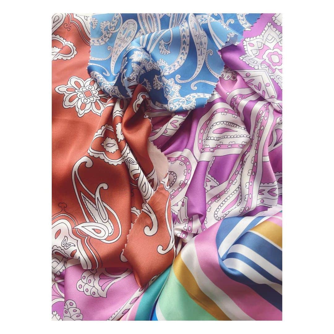 ココリボンのインスタグラム：「FRESH PRINTS ⚜️   #CocoRibbon #Rebonjour2023」
