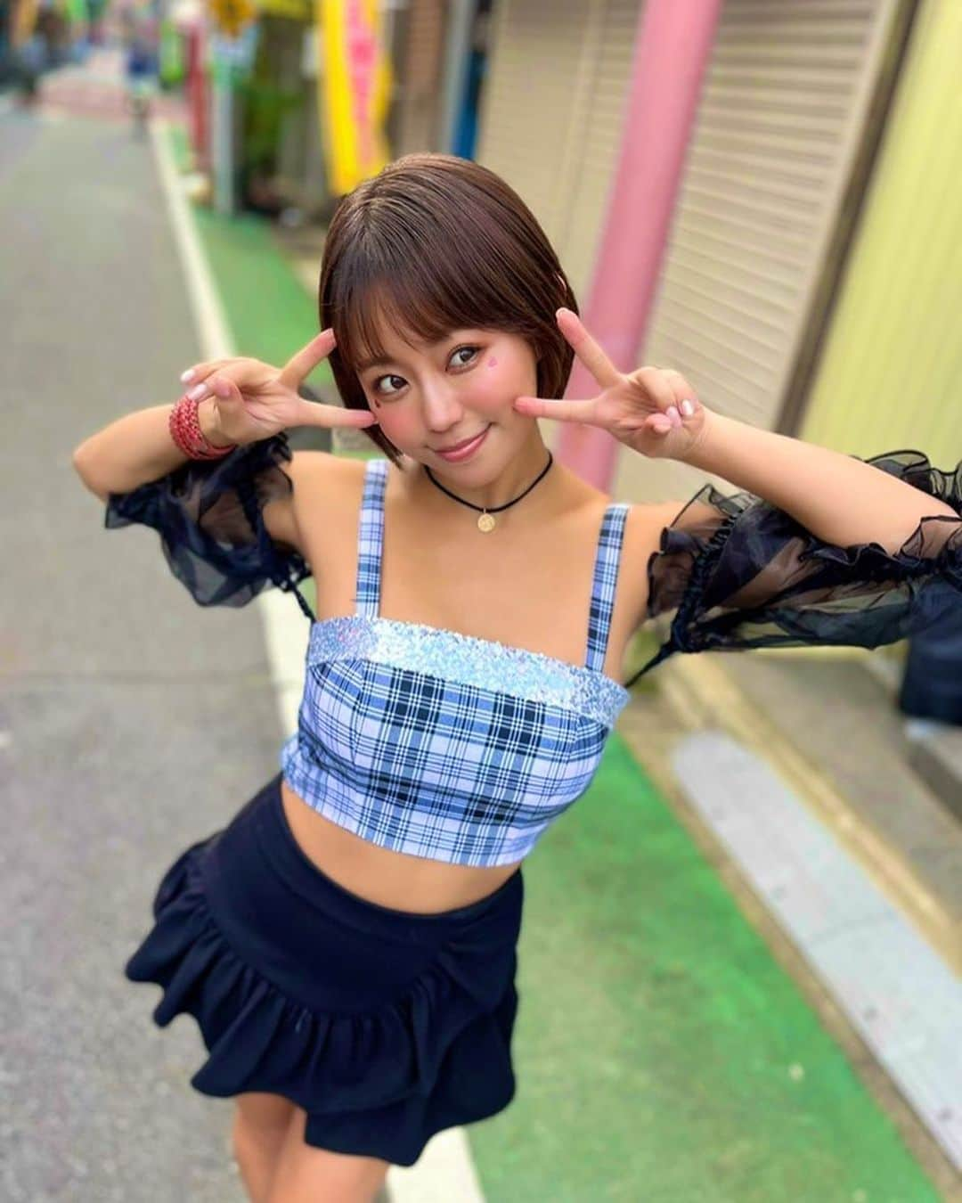 亜矢みつき（神谷充希）さんのインスタグラム写真 - (亜矢みつき（神谷充希）Instagram)「🎤💞 ・ あわびスプラッシュ〜in the sky〜2周年記念ライブ ありがとうございました🙌✨ いつも応援してくれてる皆とお祝いできて幸せ〜🥹💞 これからも私達3人ともっともっと楽しいことしていこうね😘💋 #あわスプ #くじら隊 #あわびスプラッシュ　 #赤羽 #ライブ #ありがとう #unniversary  #live #thankyou」11月6日 10時40分 - ma.yamitsuki