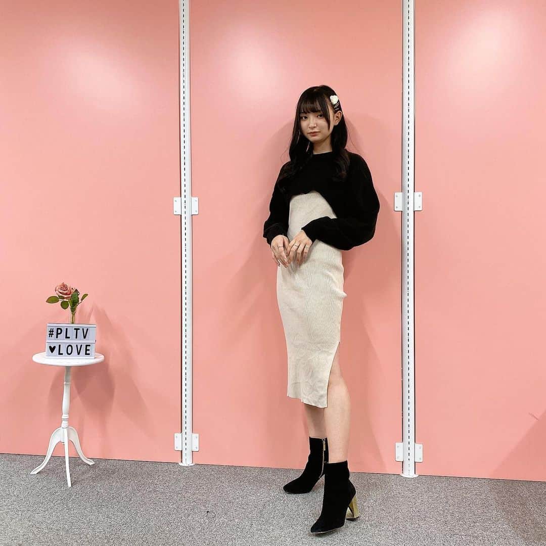 PINK-latte TV (ピンクラテTV) 公式さんのインスタグラム写真 - (PINK-latte TV (ピンクラテTV) 公式Instagram)「【ピンクラテTV #私服紹介 👗】  昨日のYouTubeもう見た？👀💘💘  YouTubeではピンクラテTVメンバー全員の 秋の私服を紹介してるよ🍂💭  洋服のブランドはYouTube内で紹介してるから ぜひ見てね👀☝️💗 _____ #私服 #私服コーデ #秋服コーデ #秋服 #ootd #ピンクラテ #ピンクラテtv #YouTube #jc #js」11月6日 17時38分 - pinklatte_tv