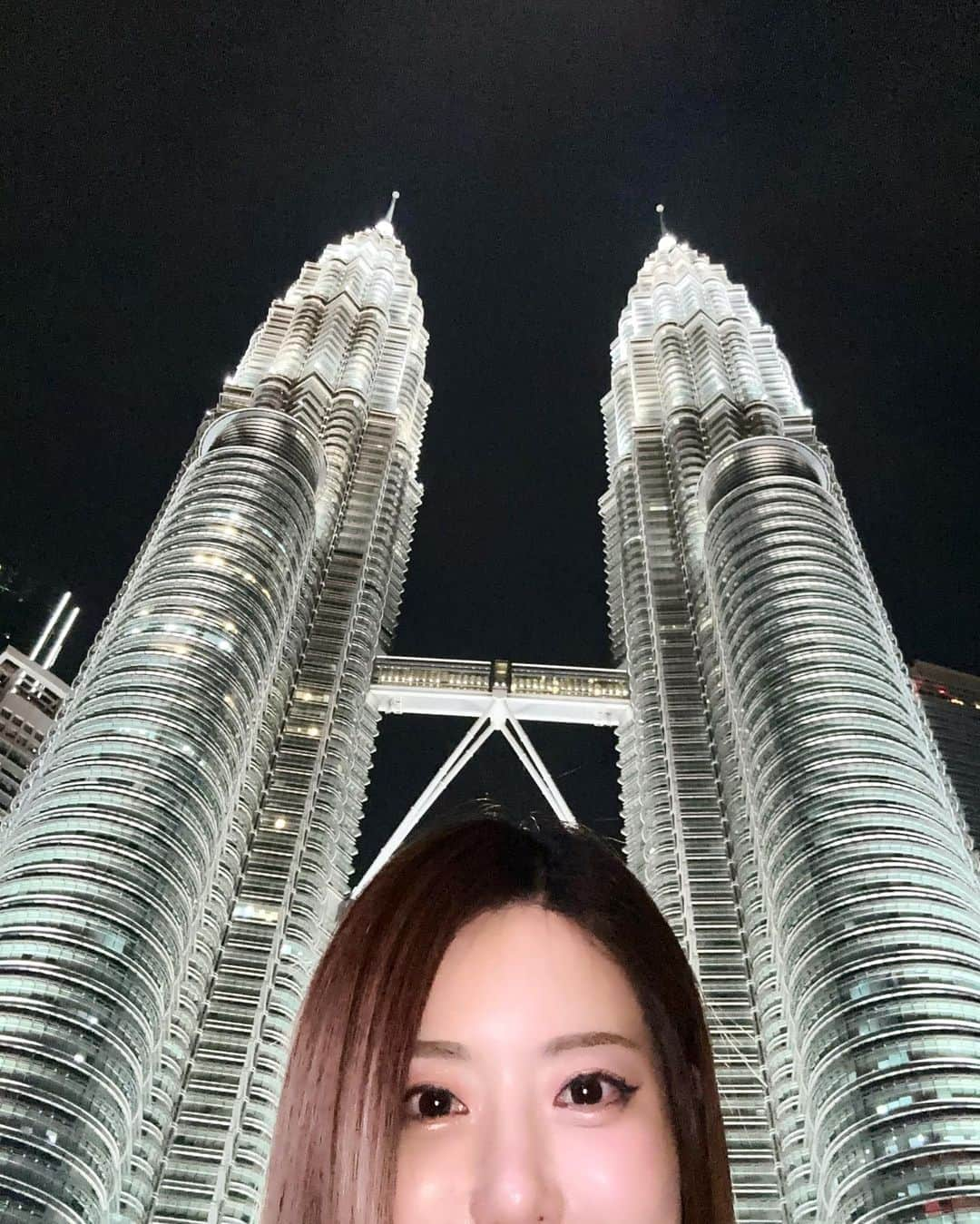 Dj Sodaさんのインスタグラム写真 - (Dj SodaInstagram)「See you soon Malaysia~🇲🇾🤎💙」11月6日 18時28分 - deejaysoda