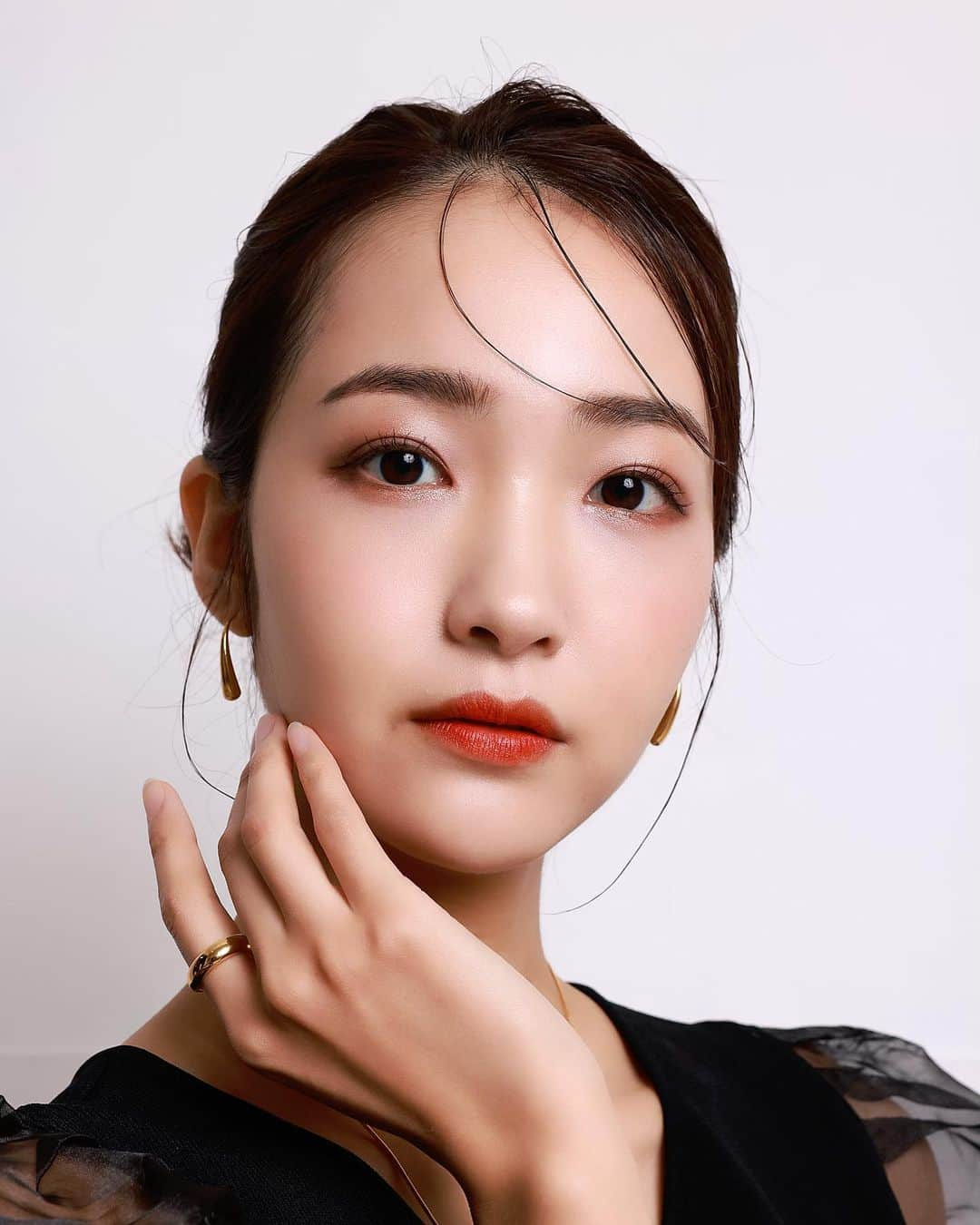 明星あゆみのインスタグラム：「.  photo @beoteorikeopi  makeup @minami_hair_makeup  . . . #作撮り #作品撮り #parkminyoung #photography #testshoot」