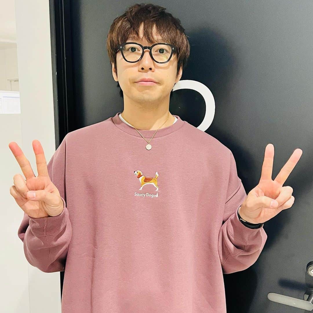 のインスタグラム：「#saucydog  #SUNNYBOX #仙台 #わんこスウェット #ビーグルver #高橋優」