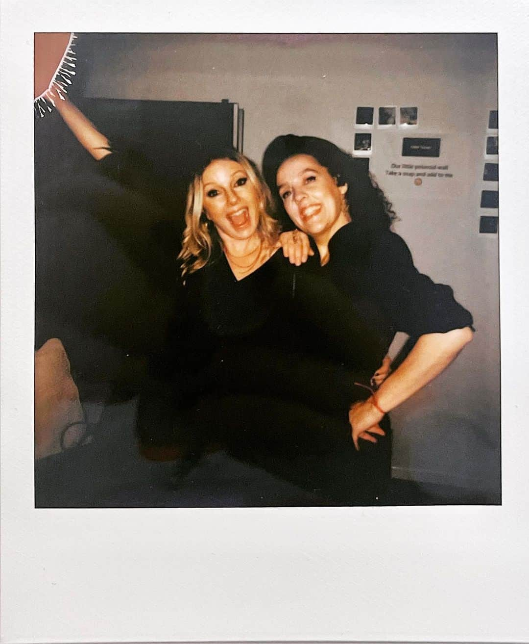 リトル・ブーツさんのインスタグラム写真 - (リトル・ブーツInstagram)「Weekends at @abbavoyage Love sharing the stage with this legendary lady @ursula.tuca.milan 🪘🕺」11月6日 21時26分 - littlebootsmusic