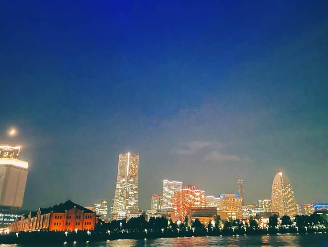 小林直己さんのインスタグラム写真 - (小林直己Instagram)「Night cruise🌙 #tbt #いつかのシリーズ#未だに船には慣れません🤷‍♂️」11月6日 22時20分 - naokikobayashi_works