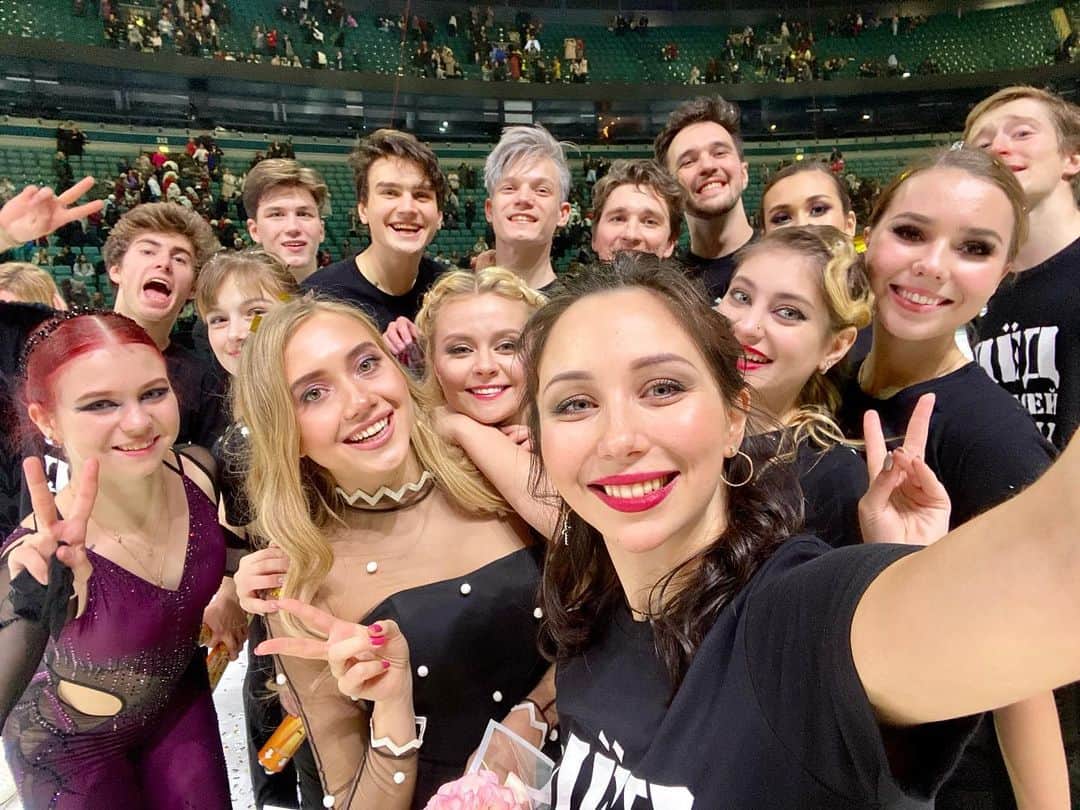 エリザベータ・トゥクタミシェワのインスタグラム：「✌🏼✌🏼✌🏼🌟」