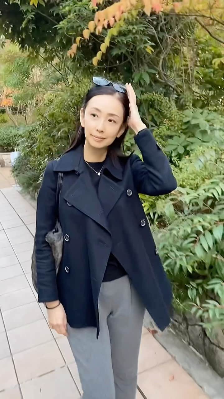 田村翔子のインスタグラム：「パーソナルトレーニングを受けてきました。 先週、ヒールを履くことが多かったせいか、腰が痛くなり、トレーナーにめちゃくちゃ痛いマッサージをしてもらい💦だいぶ楽になりましたよ😄  #パーソナルトレーニング #ライフスタイル#田村翔子#カジュアルコーデ #lifestyle#healthylifestyle #美容#健康#beautyandhealth」