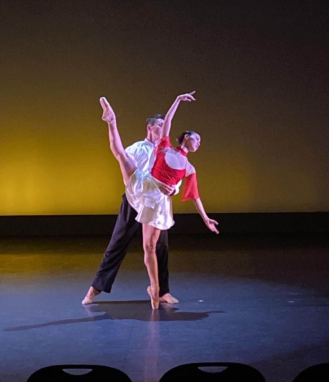 Lily Saito (齊藤莉理)さんのインスタグラム写真 - (Lily Saito (齊藤莉理)Instagram)「Successful round of performances this weekend! Had an absolute blast performing George Balanchine’s Four Temperaments, Premiering @mullikinnick ‘s Four Loves and performing @vasterlingpaul ‘s Seasons w/ @nscheuerr 💜 #444 😌 Excited to do it all again next weekend! Grab your tickets before they sell out, y’all! Ticket link in bio 😉」11月7日 12時02分 - lilysaito_