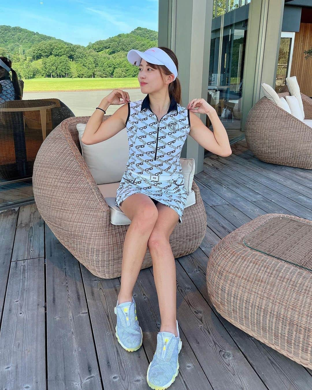 とくさきさんのインスタグラム写真 - (とくさきInstagram)「ただただ晴れてた1日☀️❤️ wear: @cpggolf_official  . 今年の夏も結構晴れゴルフやったなぁ⛳️😌 . この休みもただただ晴れてたし幸せだったな💕 #ゴルフ#ゴルフ女子#golf#golfgirl#golfswing#ゴルフスイング#sports#スポーツ#スポーツ女子#골프#골프여자#尔夫球#高尔夫#ゴルフウェア#golfwear」11月7日 20時03分 - tokusaki_golf