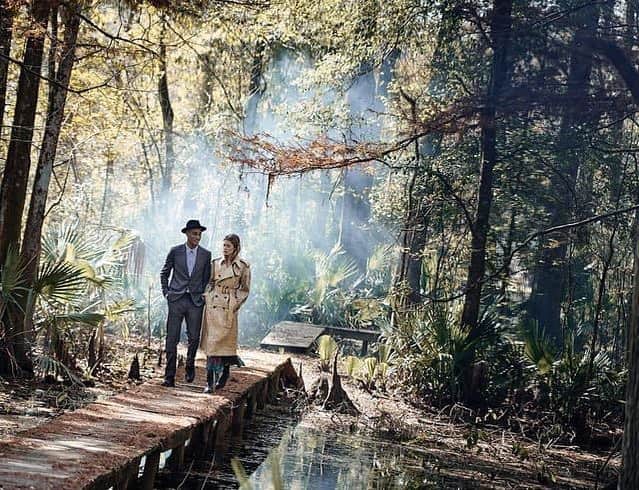 サネリー・ジェームズのインスタグラム：「Happy 12 year anniversary 💍 @doutzen. Sharing the journey of life with you is inspiring and always adventurous. Looking forward to collect more amazing memories with our family. Love you so much! ♥️🧿  . 📸: @therealpeterlindbergh」