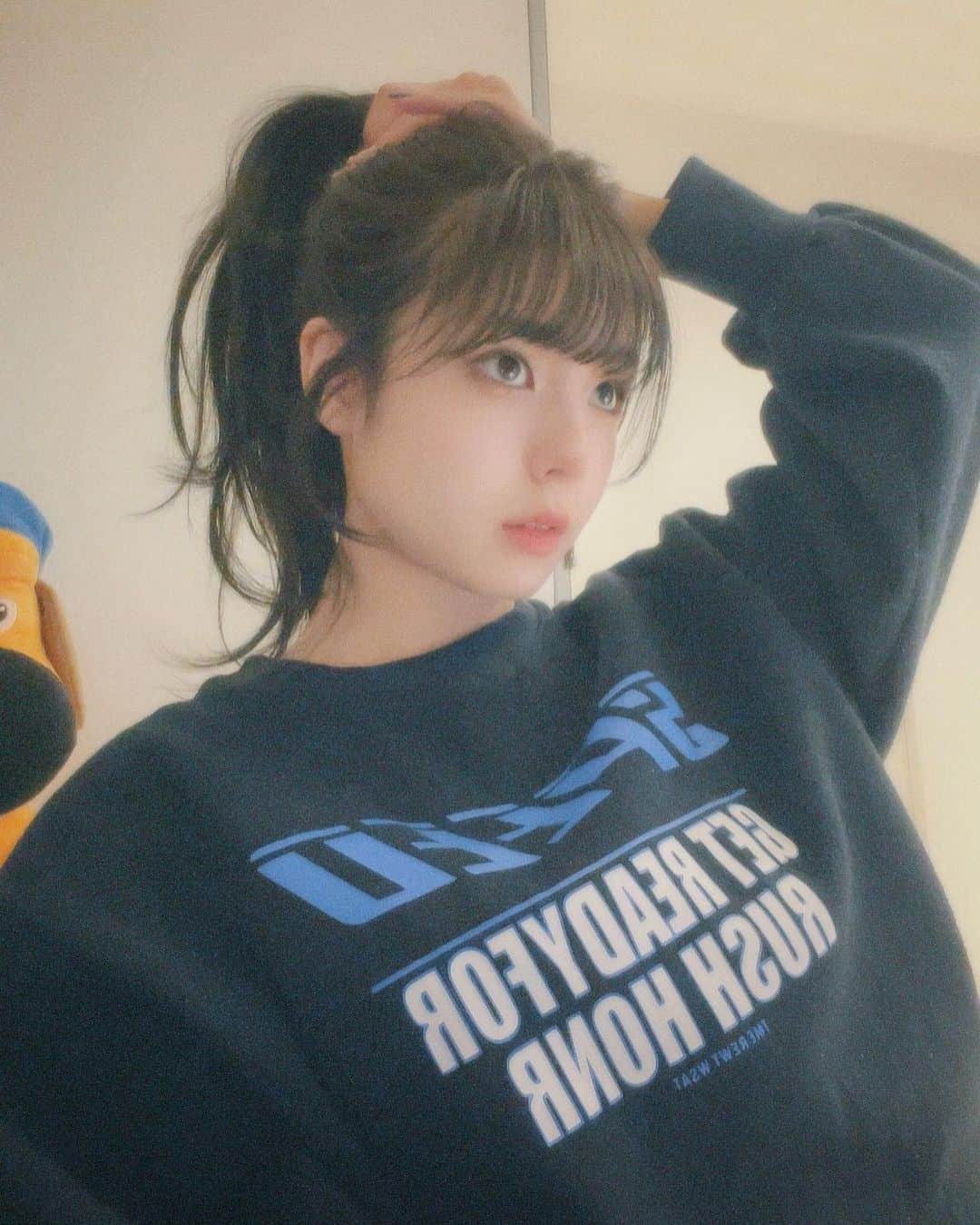 和田優香のインスタグラム：「前髪暗髪復活⭐️  #얼스타그램 #셀스타그램 #옷스타얼스타그램그램 #오오티디」