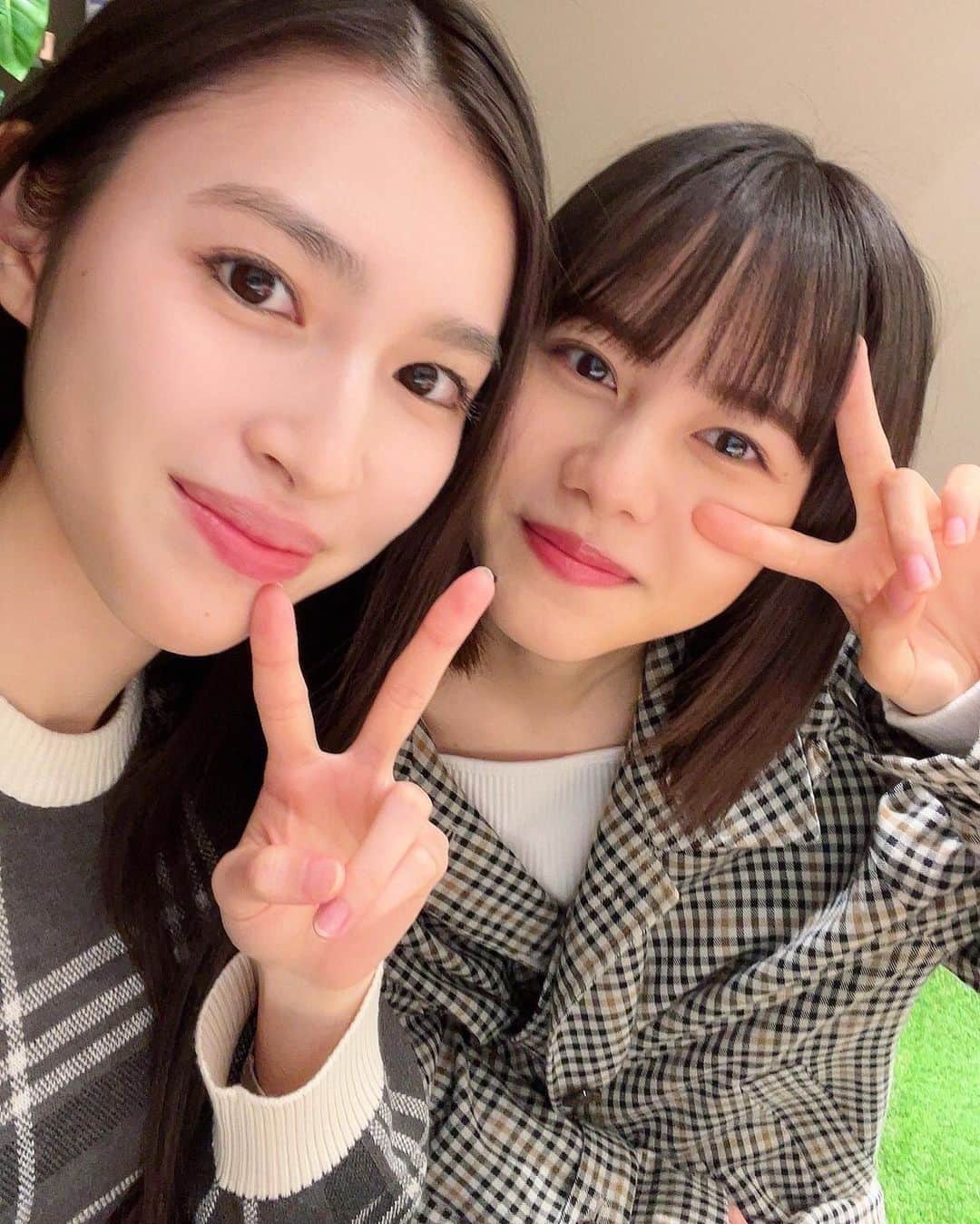 長見玲亜のインスタグラム：「@risaki_matsukaze_official 👭💖  12日のインスタライブ楽しみだぁ！ なにか質問あればコメントに書いてください📝✨」
