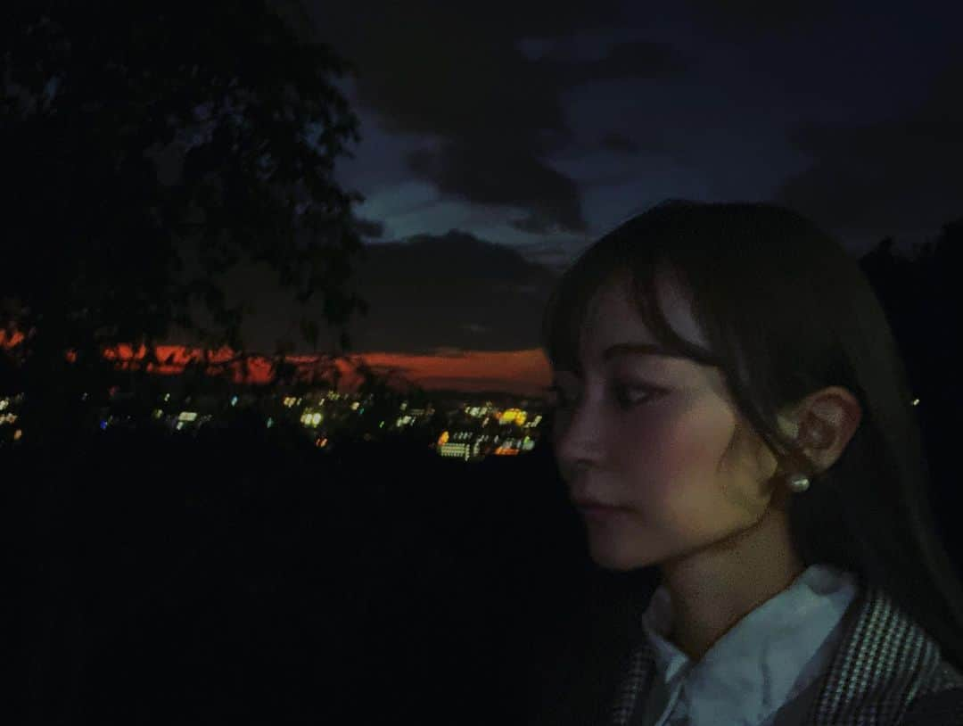 川和真奈美さんのインスタグラム写真 - (川和真奈美Instagram)「天王星色🌘 442年ぶりのHello  光と闇が重なって 吸い込まれそうな月でした 魅了するってこういうこと  #天王星色  #uranus  #月食  #月食満月  #442  #月が綺麗ですね #黒に咲く花 #月みたいな女になりたい #歴史を刻め  #足止めて月撮る人に 悪い人いない #余裕のある生活  #こいよ  #京都  #月は都内撮影」11月8日 22時53分 - kawamana23