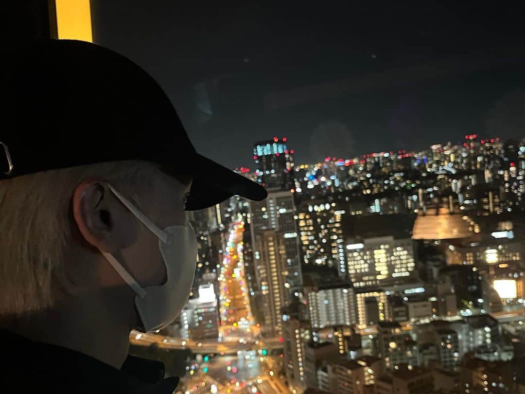 高橋聖那さんのインスタグラム写真 - (高橋聖那Instagram)「． 東京を眺めてきますた」11月8日 19時39分 - seina_takahashi_official