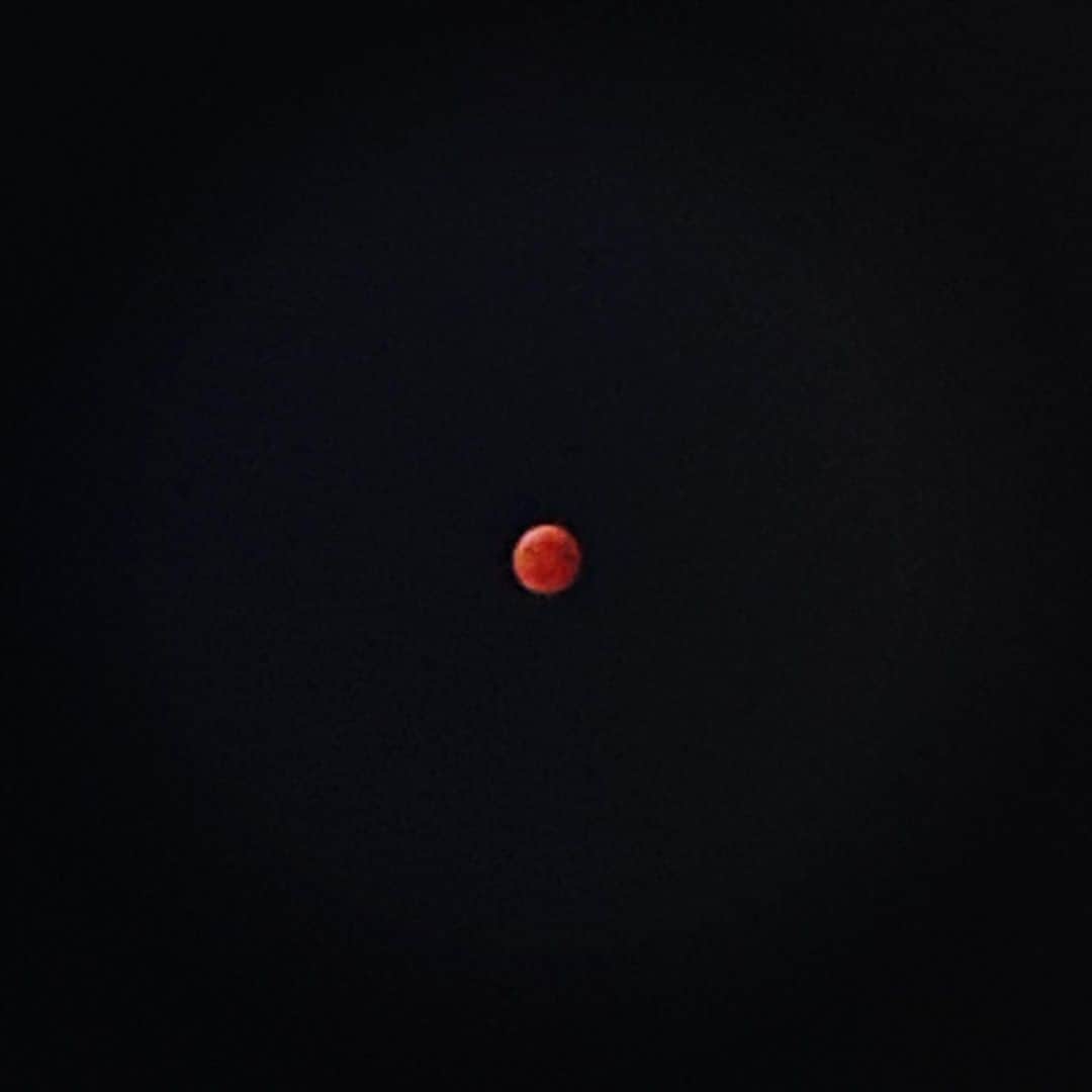 牧野紘二さんのインスタグラム写真 - (牧野紘二Instagram)「空にイクラが浮いてました。 六本木からは以上です。」11月8日 20時43分 - makino_koji