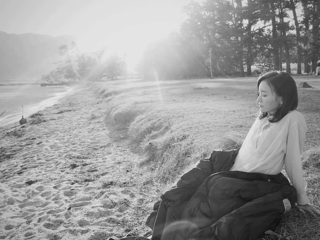 松本まりかのインスタグラム：「静観  諦観し静観す  #撮影日誌」