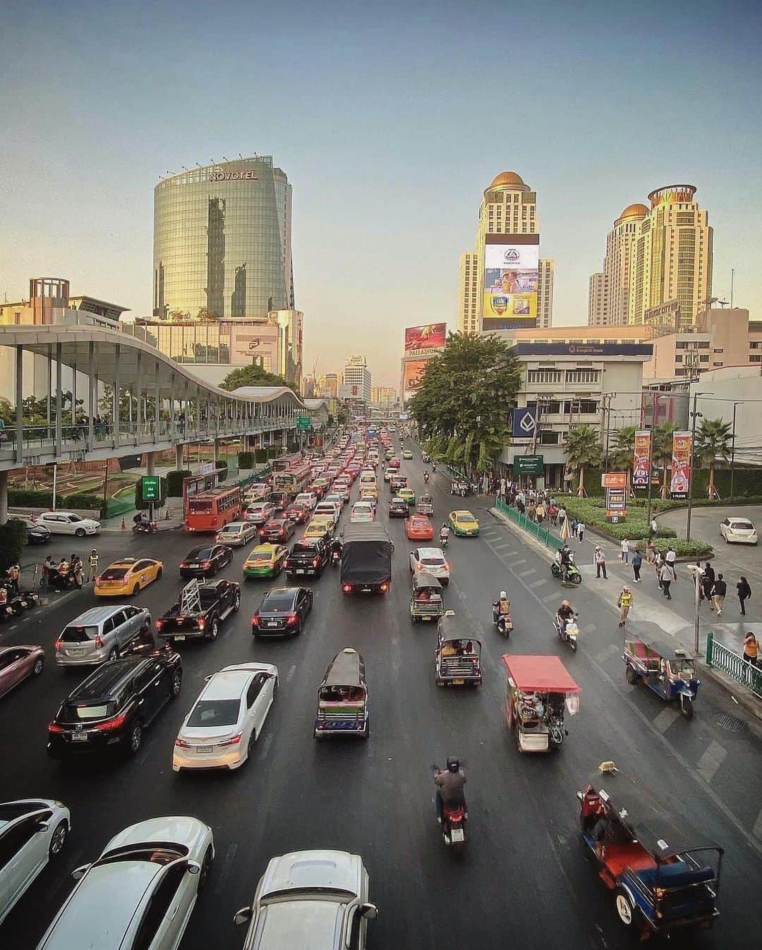 uoriさんのインスタグラム写真 - (uoriInstagram)「December 2019 Bangkok」11月9日 2時13分 - uooori