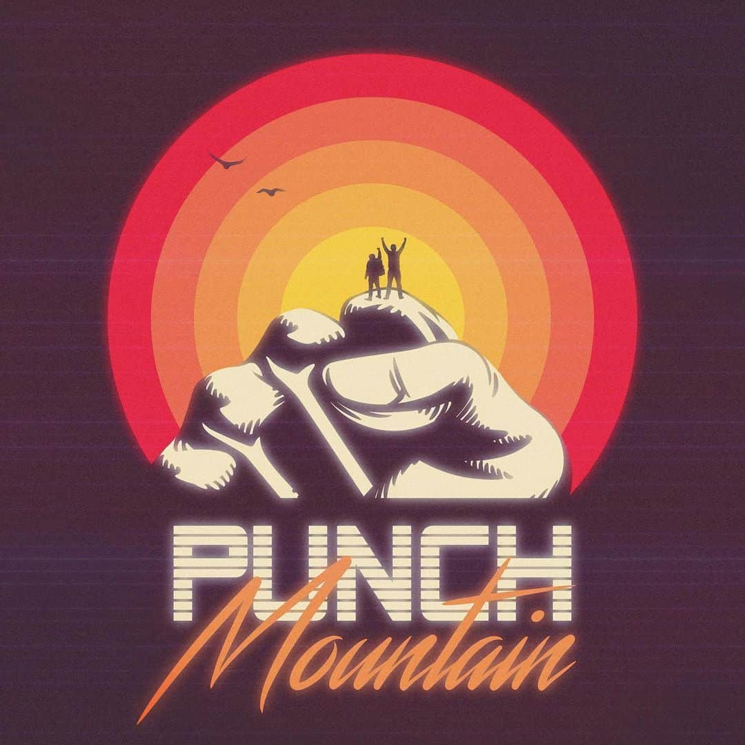 マック・ブレイクのインスタグラム：「I’m very happy to announce that you can now listen to PUNCH MOUNTAIN. A new podcast from @therunawayvan & myself. Every episode we talk about a different action movie and discover its place in the definitive ranking of action movies aka Punch Mountain. It’s currently on Spotify (link in bio) and Stitcher and should be everywhere else within the week.  Graphic by @carlosheylarotta」