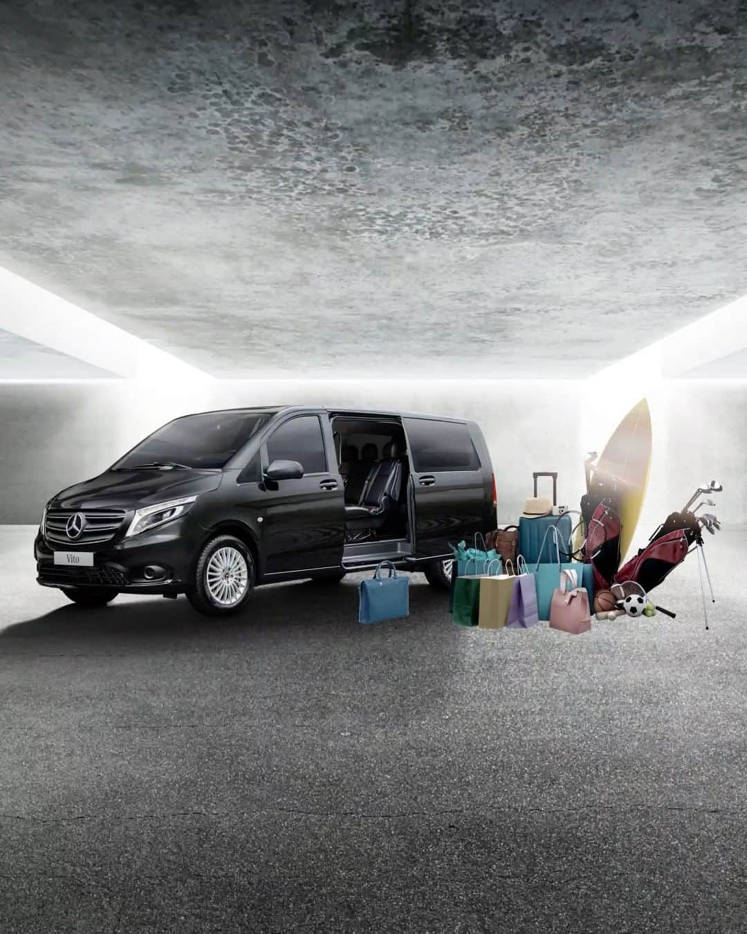のインスタグラム：「The new Vito จาก Mercedes-Benz มอบความเอ็กซ์คลูซีฟที่เหนือกว่า ปรับเปลี่ยนเป็นทุกอย่างที่คุณต้องการได้ในทุกช่วงเวลา ไม่ว่าคุณจะเดินทางไปที่ไหนก็อุ่นใจได้เสมอ   #MercedesBenzThailand #ThenewVito  *อุปกรณ์บางส่วนในภาพอาจแตกต่างจากที่จำหน่ายจริง โปรดตรวจสอบรายการอุปกรณ์ของรถยนต์แต่ละรุ่นที่ผู้จำหน่ายฯ อย่างเป็นทางการทั่วประเทศ」