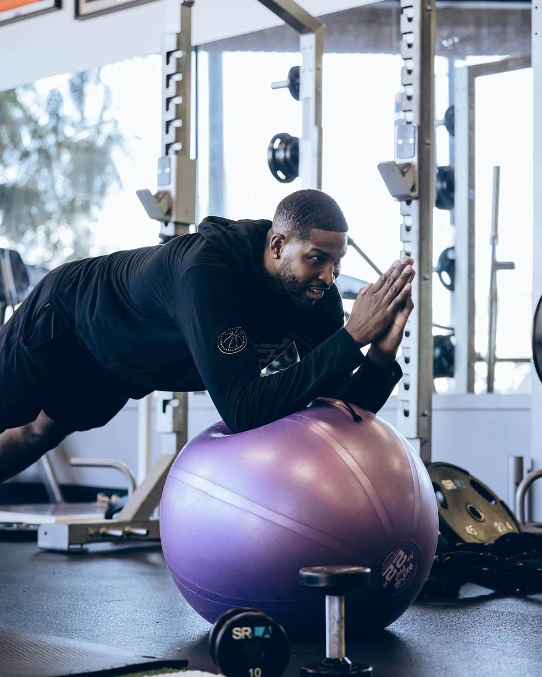 トリスタン・トンプソンのインスタグラム：「The work don’t stop 💪🏾😤💪🏾🤞🏾」