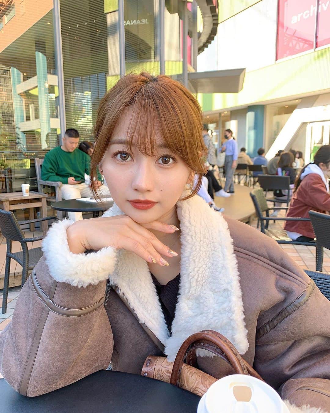 細沼紗花のインスタグラム：「もこもこの季節☕️💭」