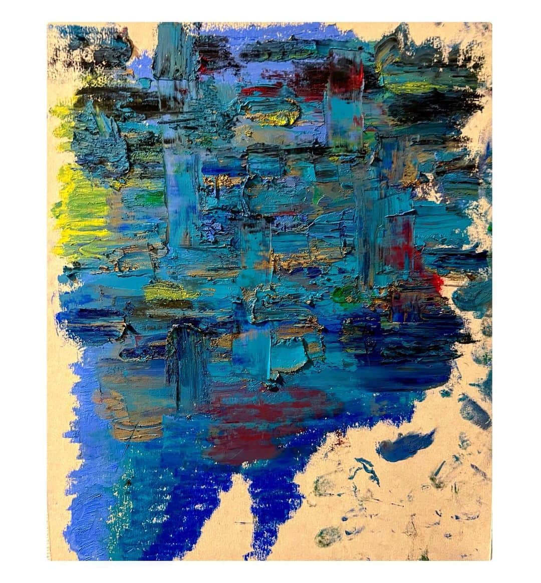 若菜みさのインスタグラム：「水に映る街 （city ​​reflected in water）  水に映った街を描いてみました。  水や海をテーマに描くのが好きなので、 ブルーがすぐになくなります。  #drawing #abstractart」