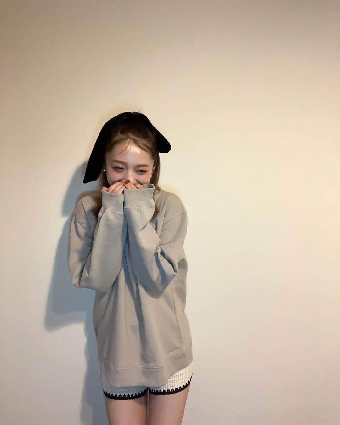神部美咲のインスタグラム：「オフ🤎🤍」