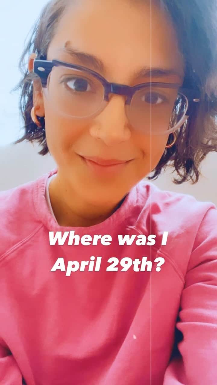 のインスタグラム：「Most likely I'm with my girl 🐷   #tswift #taylorswift #taylorswiftedits #taylorswiftfan #april29 #april29th #itsme #pig #piglife #pigmom #contentcreator #creators #creatorsspot #instapets #weeklyfluff #nashvegas @taylorswift #nashvilletennessee #nashvillegram #brentwoodtn #tennessee #enews #minipig #localclarksville」