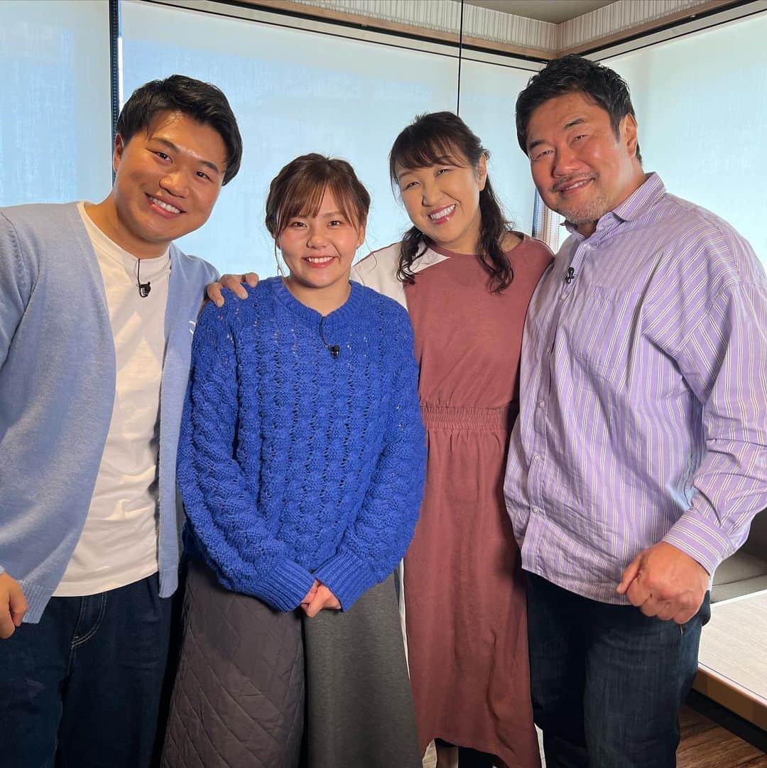門倉凛のインスタグラム：「昨日は家族でロケでした·͜· ︎︎♡  早朝出発から色々と バタバタでしたが😂笑  たのしかった～🥰✨  また詳細出たら載せます✎*  #門倉凛」