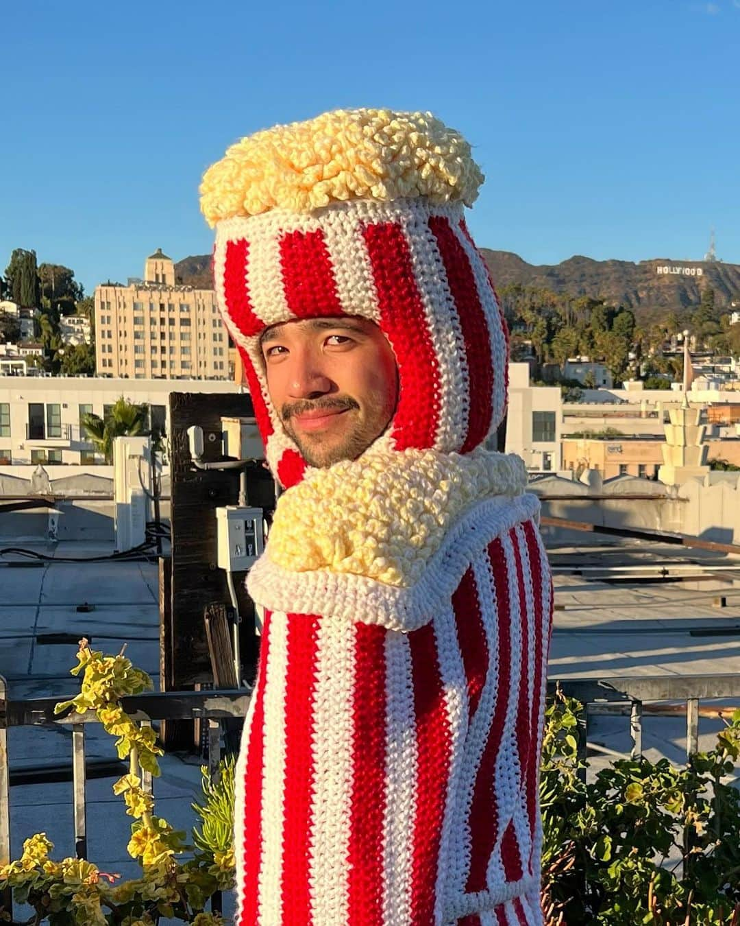 Phil Fergusonさんのインスタグラム写真 - (Phil FergusonInstagram)「LA really makes me POP!  Such a nice day after a few rainy ones! Hope the weather back home is nice and sunny too!   (Thanks @edward_joseph_ for taking the pics x)」11月10日 10時46分 - chiliphilly