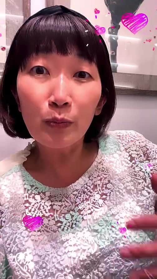 川村エミコのインスタグラム：「この後、ワコールサイズオーダーさんで インスタライブ！ 20時45分〜  ブラジャーの悩み、お答えします。 ガードルの話も！  ワコールサイズオーダーさんのインスタから ライブします！」