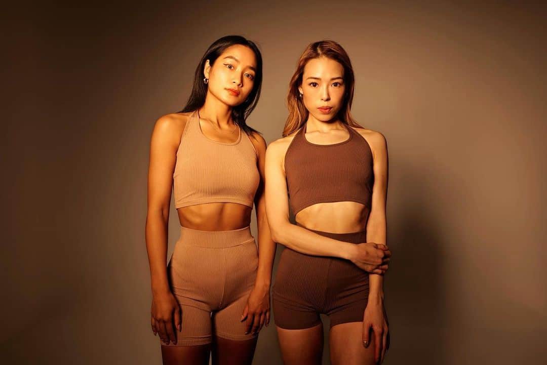 川戸沙羅のインスタグラム：「🧸💭🥨  W/ @misa0207   photo by @dorian_to_paella   #fitnessphotoshoot  #fitnesslifestyle #healtyliving  #fitgirl  #workout #웨이트  #웨이트트레이닝 #筋トレ  #筋トレ女子  #筋トレダイエット」