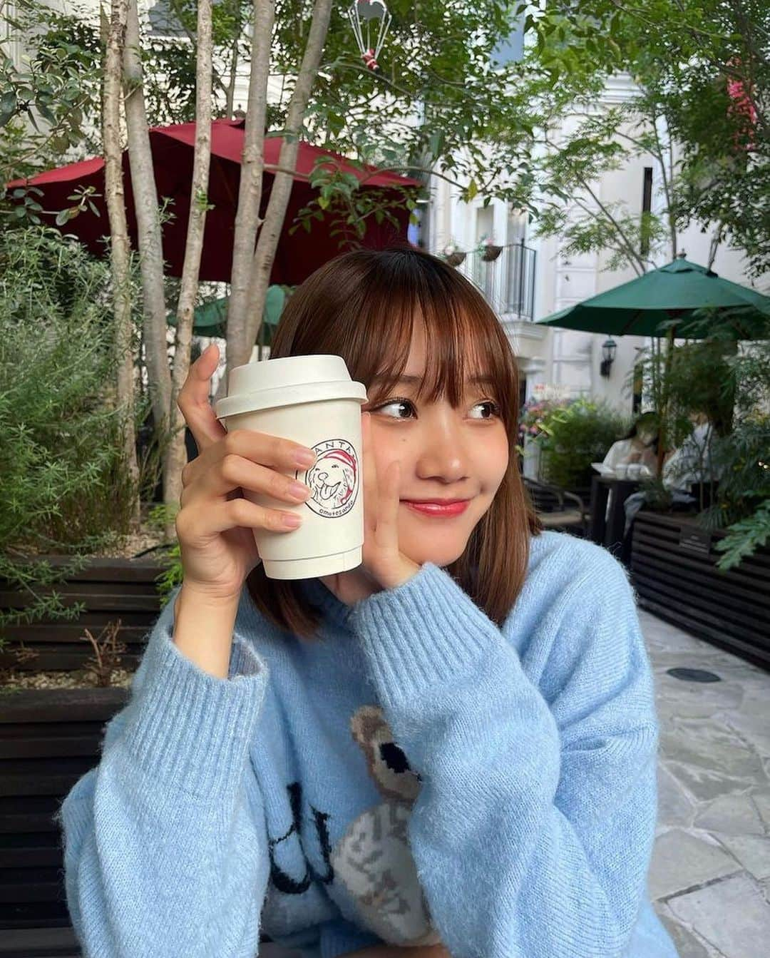 美女美容事情さんのインスタグラム写真 - (美女美容事情Instagram)「《カフェタイム🧡☕️🕒》 *⁠ 今回ご紹介させて頂きますのは!!👀❤︎⁠⠀ 保崎麗さん< @hozaki_rei >の素敵なお写真📸⁠⠀⁠⠀⁠⠀⁠ *⁠⠀⁠⠀⁠⠀⁠⠀ アイドルのように顔立ちが可愛らしい美女💖💛 水色の熊さんのニット服もおしゃれです💎🧶 *⠀⁠⠀⁠⠀⁠⠀⁠⠀ 保崎麗さん< @hozaki_rei > ⁠⠀⁠⠀⁠⠀⁠⠀ 素敵な投稿ありがとうございました☺️📸✨ *⠀⁠⠀⁠⠀⁠⠀⁠⠀ 保崎麗さんのアカウントには他にも素晴らしい投稿が沢山ありますので是非覗いてみてくださいね💁‍♀️💙⁠⠀⁠⠀⁠⠀⁠⠀ *⠀⁠⠀⁠⠀⁠⠀⁠⠀ △▼△▼△▼△▼△▼△▼△▼△▼△▼ ⁠⠀⁠⠀⁠⠀ ❤🧡💛「美女美容事情」💚💙💜⠀⠀⠀⠀⠀⠀⠀⠀⠀⠀⠀⠀⠀⠀⁠⠀⁠⠀⁠⠀⁠⠀⁠⠀ 👇掲載ご希望の方は👇⠀⠀⠀⠀⠀⠀⠀⠀⠀⠀⠀⠀⠀⠀⠀⁠⠀⁠⠀⁠⠀⁠⠀⁠⠀ @b_b_j.jタグ付けと🖤 #ビジョビ ⁠⠀ 🖤タグ付けお願いします✨⠀⠀⠀⠀⠀⠀⠀⠀⠀⠀⠀⠀⠀⠀⠀⁠⠀⁠⠀⁠⠀⁠⠀⁠⠀ △▼△▼△▼△▼△▼△▼△▼△▼△▼ ⁠⠀⁠ #カフェ #カフェ巡り #カフェスタグラム #ナチュラル #自然体 #冬服 #冬コーデ #ニット」11月10日 18時07分 - b_b_j.j