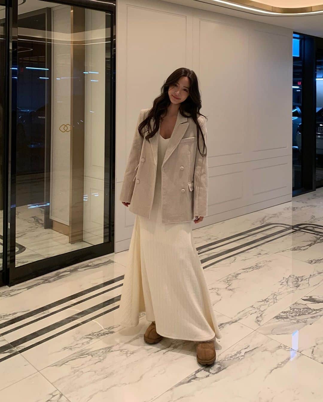 キム・ボラムさんのインスタグラム写真 - (キム・ボラムInstagram)「나 오늘 금요일처럼 느껴지는데 …」11月10日 19時41分 - _ram_e