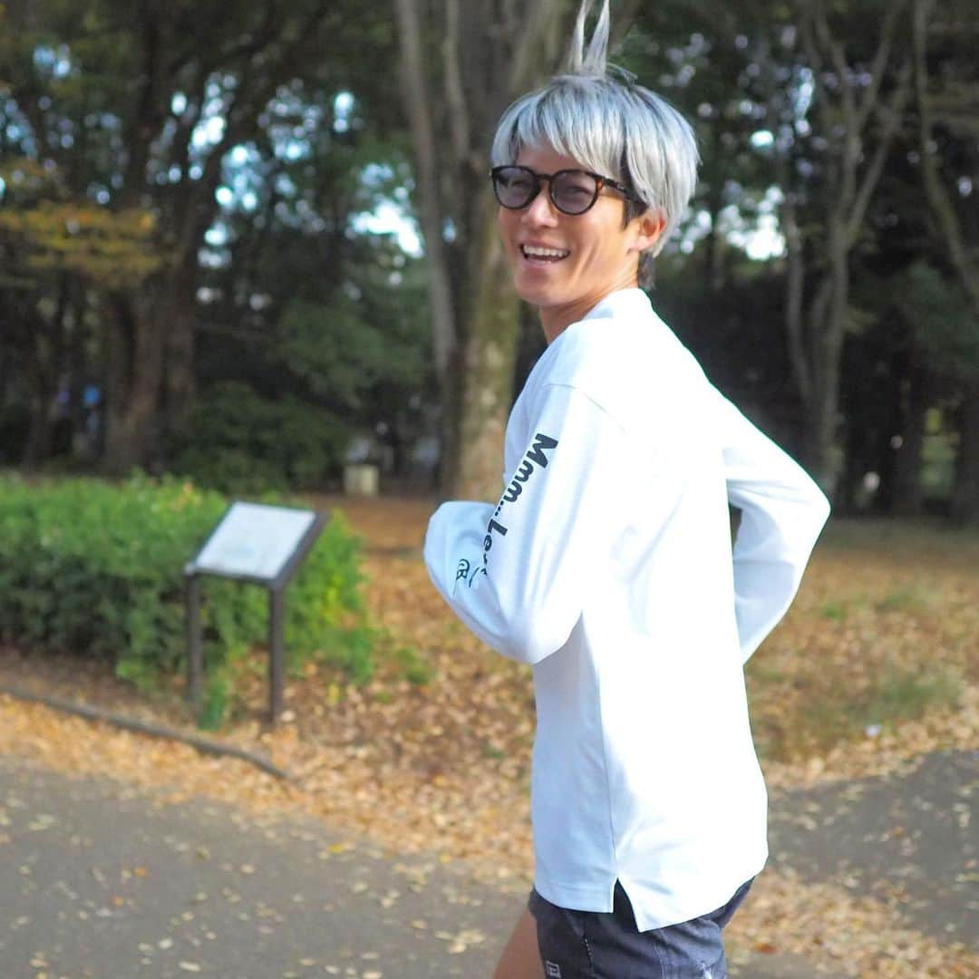 三津家貴也さんのインスタグラム写真 - (三津家貴也Instagram)「. 今日は代々木公園で60分ジョギング！ 天気も良くてすごく気持ちよかった☺️ 来週末に行われる神戸マラソンでフレンドシップランナーとして参加することが決まりました！✨ 楽しんで神戸の街を走りたいと思います🏃‍♂️ 現在神戸マラソンの限定記念アイテムも販売中なのでぜひみんなチェックしてみてね〜！！ ストーリーにリンク載せておきます🙆‍♂️ #神戸マラソン2022 #神戸マラソン #フレンドシップランナー #ASICS #神戸マラソン記念アイテム #PR」11月10日 20時01分 - takaya_mitsuka