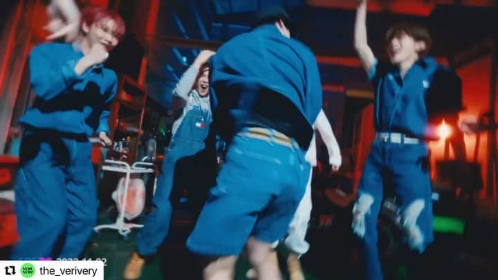 のインスタグラム：「#Repost @the_verivery with @use.repost ・・・ VERIVERY 3RD SINGLE ALBUM [Liminality - EP.LOVE] - Tap Tap   Tap Tap Official M/V Teaser   ▶https://youtu.be/sdGPALUvYG8 ▶https://tv.naver.com/v/30545646   🎧 2022. 11. 14. 6PM (KST)   #베리베리 #VERIVERY #VRVR #Liminality #EP_LOVE #Tap_Tap #20221114_6PM」