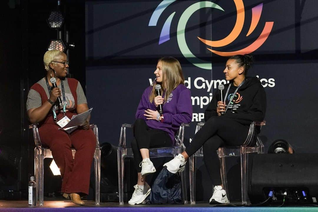 のインスタグラム：「Lots of fun opportunities for me at this years Worlds 🤩 Grateful for the different experiences and to be up in Liverpool watching our 🇬🇧 girls and guys on 🔥🔥  #WCG22 #WelcomeToOurWorld」